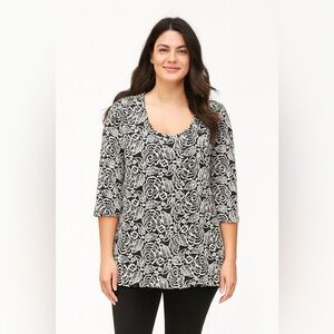 NWT Brittany Black Tunic Blouse Medium